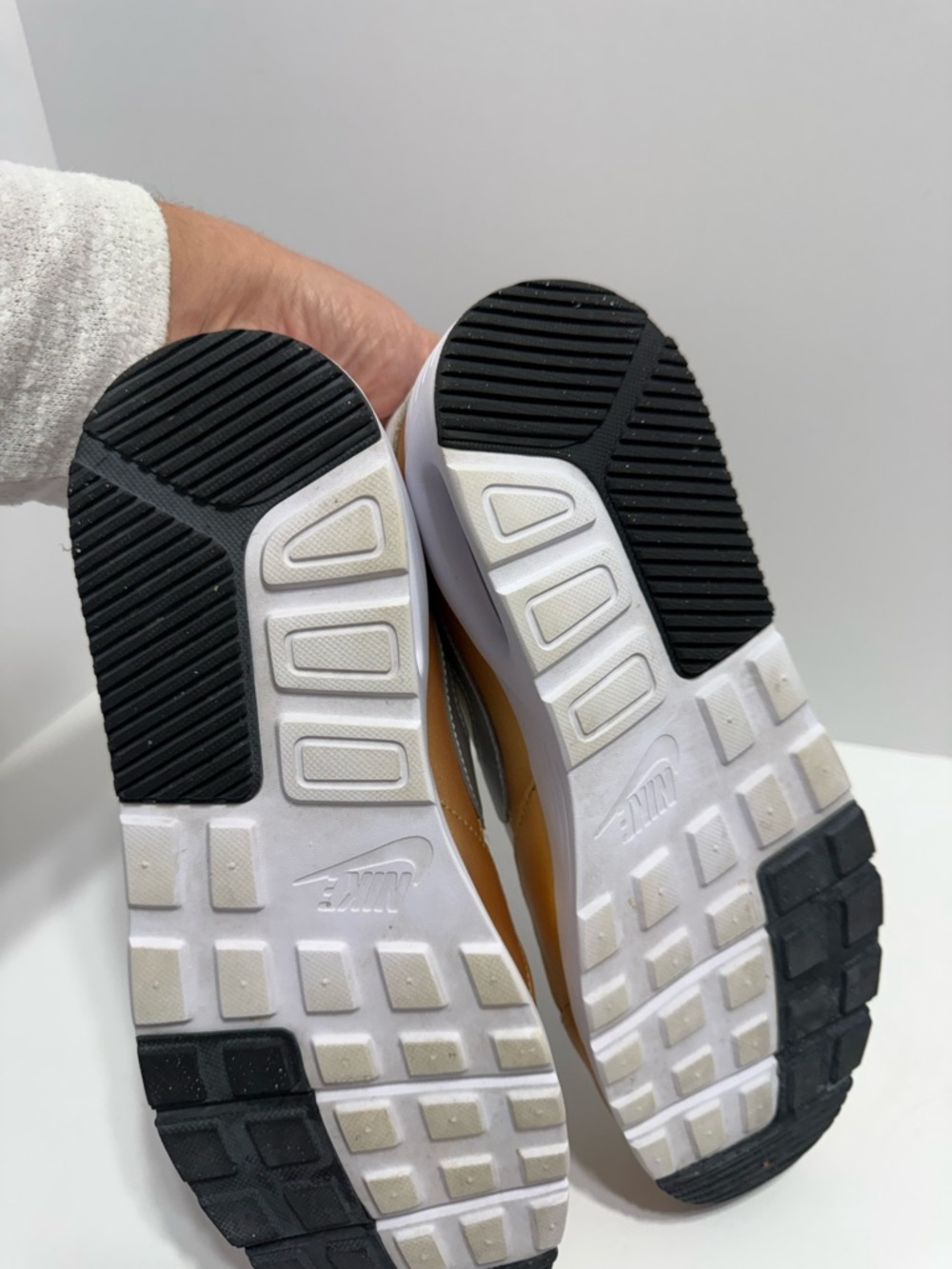 Nike Air Max SC Shoes Women's 5.5 White Metallic Sneaker CW4554-107 - Picture 6 of 7